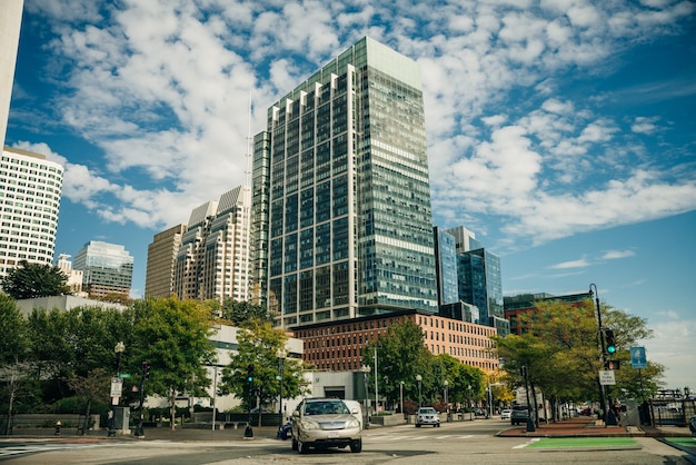 Foto panorámica pintoresca del centro financiero de la ciudad de boston, estados unidos, 2 de septiembre de 2023