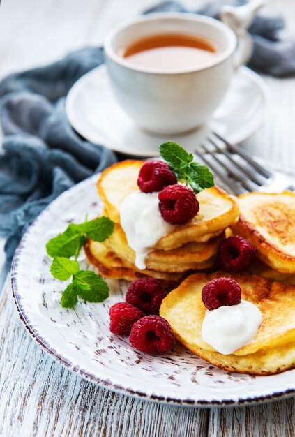 Panquecas deliciosas com framboesas