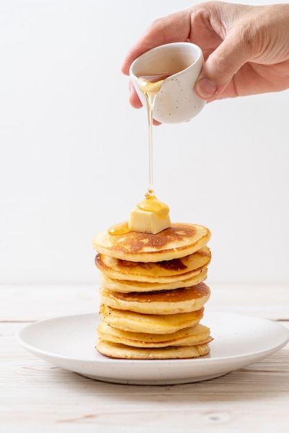 panqueques con mantequilla y miel