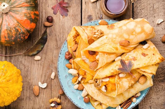 Panqueques rellenos de calabaza