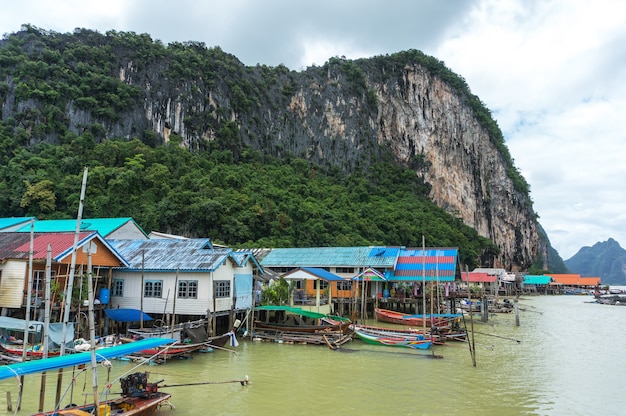 Panyee Island na Baía de Phang Nga,