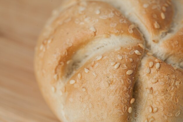 Foto pão com sementes de gergelim