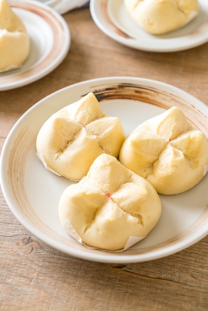 Pão cozido no vapor - estilo chinês