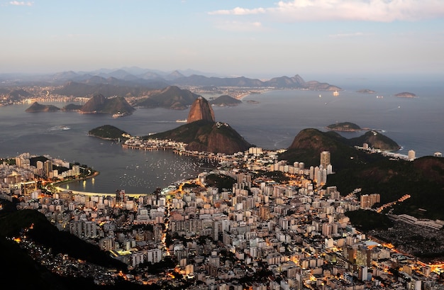 Foto pão de açúcar bondinho do rio de janeiro no bairro da urca