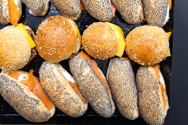 Pão de comida e tentação para o almoço