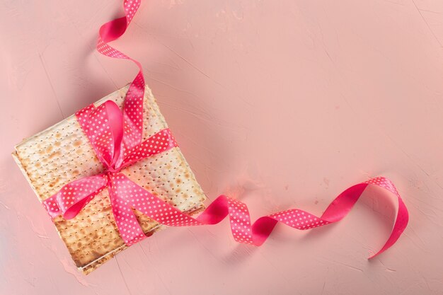 Foto pão de matzá judaico tradicional