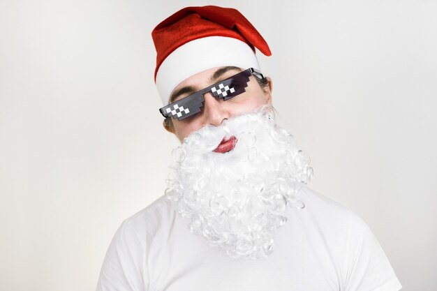 Papai Noel com óculos de sol pixelados engraçados