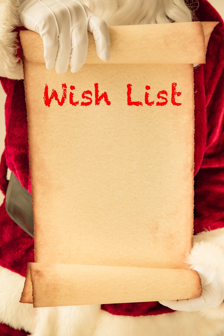 Foto papai noel segurando o papel pergaminho em branco nas mãos. conceito de férias de natal