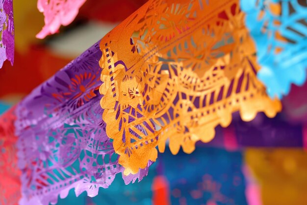 Foto papel de tecido colorido cortado bandeiras papel picado para o dia dos mortos no méxico