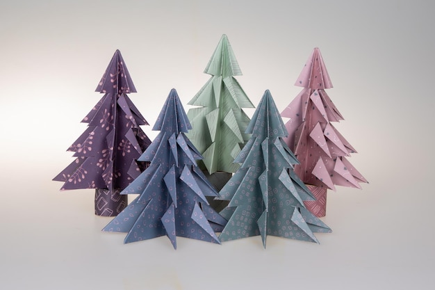 Papel Navidad invierno pino árbol ornamento papel artesanal azul verde rosa hecho a mano