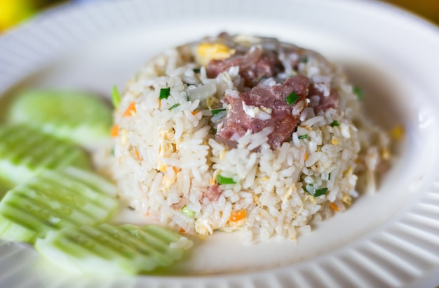 Papilla de arroz en el tazón