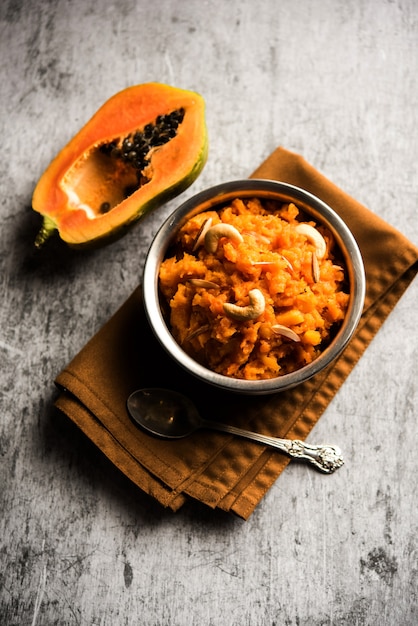 Papita ou papaia Halwa é uma receita doce indiana saborosa