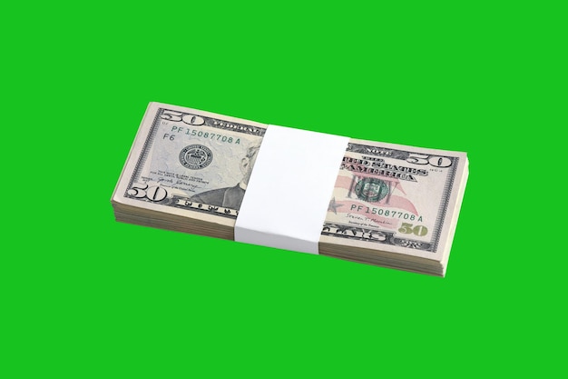 Paquete de billetes de dólares estadounidenses aislados en croma keyer green. Paquete de dinero americano con alta resolución en máscara verde perfecta