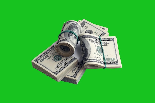 Paquete de billetes de dólares estadounidenses aislados en verde chroma keyer Paquete de dinero americano con alta resolución en máscara verde perfecta