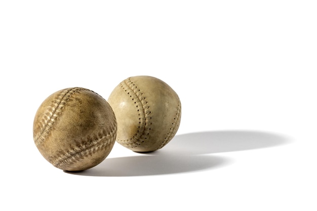 Par de pelotas de béisbol de cuero vintage