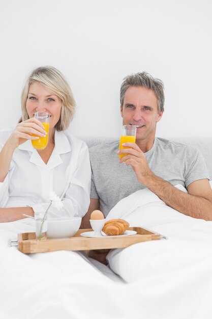 Par tener jugo de naranja en el desayuno en la cama