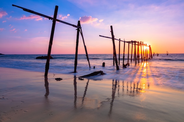 Paraíso na praia de Pilai