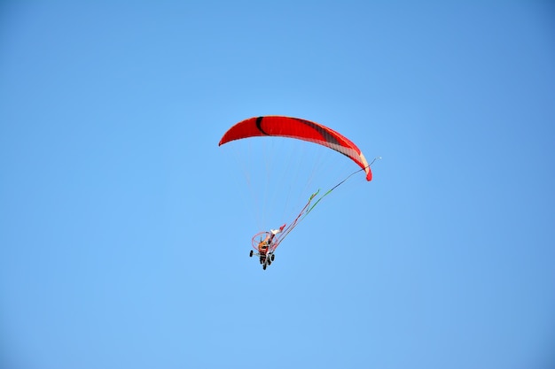 Parapente no céu