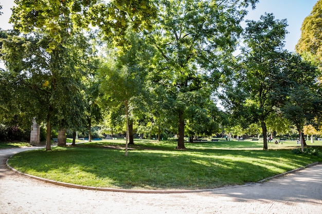 Foto parc monceau, paris, francia