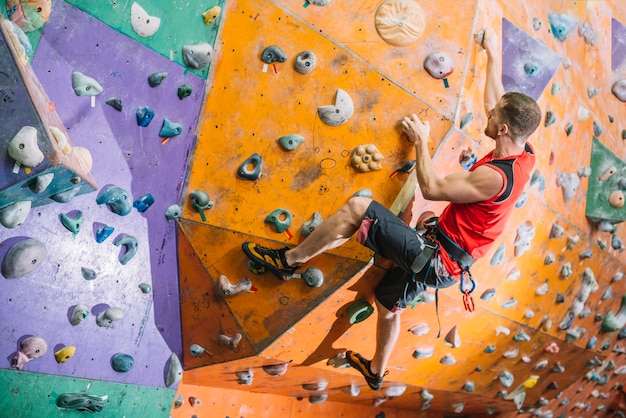 Pared de escalada deportiva