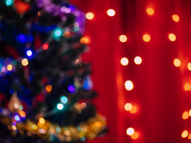 Parede de árvore de Natal. Bokeh de ano novo