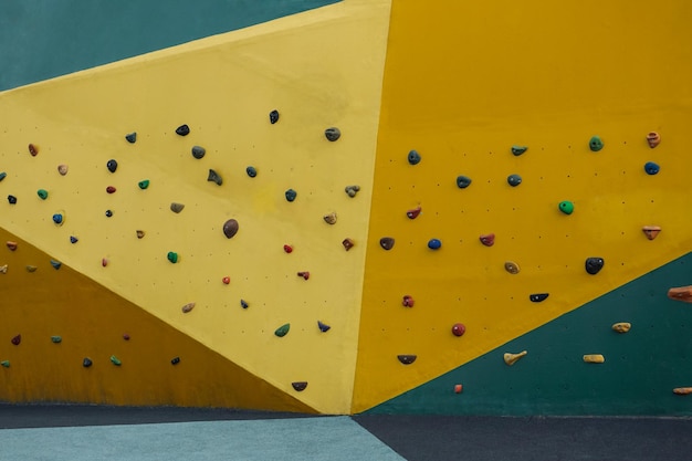 Parede de escalada na rua