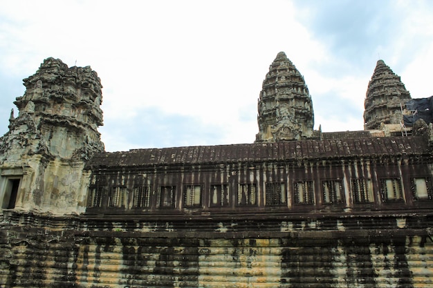 Paredes do Complexo do Templo de Angkor Wat Camboja edifícios antigos copiar espaço para texto