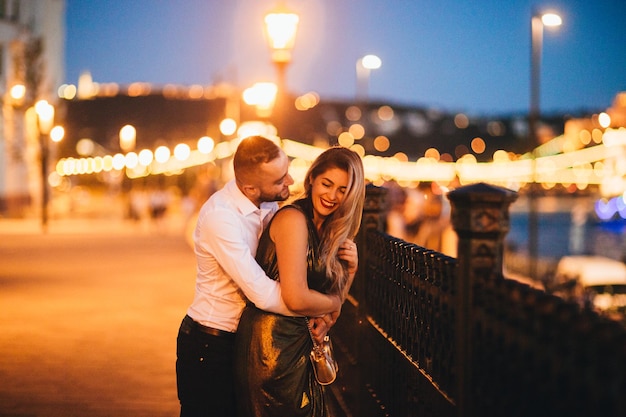 pareja, en, budapest