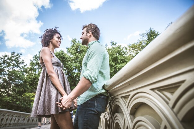 Pareja de enamorados en Central Park