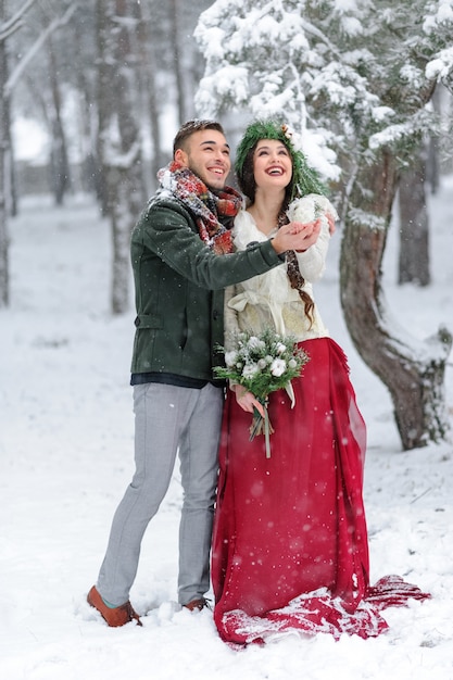 Pareja de enamorados en un día de invierno