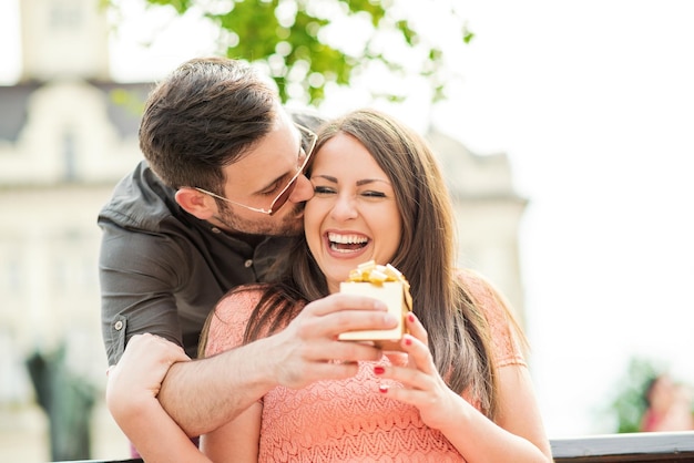 Pareja Feliz