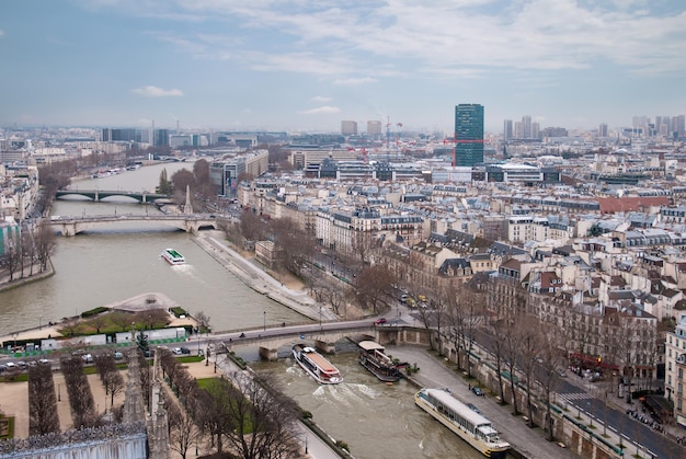 Pariser Luftaufnahme und Seine, Frankreich