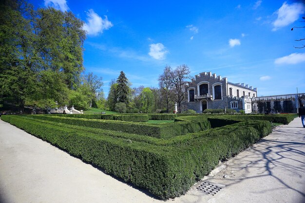 Park in der Tschechischen Republik / Landschaft in einem Park Erholungsgebiet in der Hauptstadt der Tschechischen Republik, Prager Burg Resttourismus