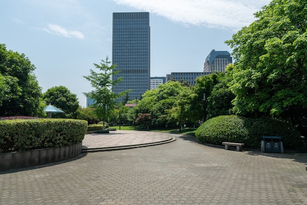 Park Plaza und Bürogebäude des Finanzzentrums