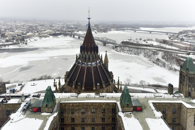 Parlamentsbibliothek auf dem Parliament Hill in Ottawa, Ontario