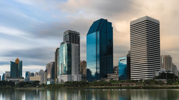 Parque Benchakitti em Bangkok, Tailândia