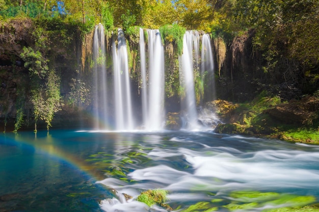 Parque da cachoeira de Duden em Antalya