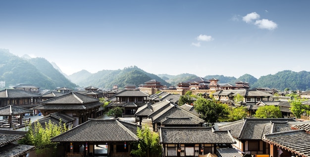 Foto parque da cidade antiga de qin e han, guizhou