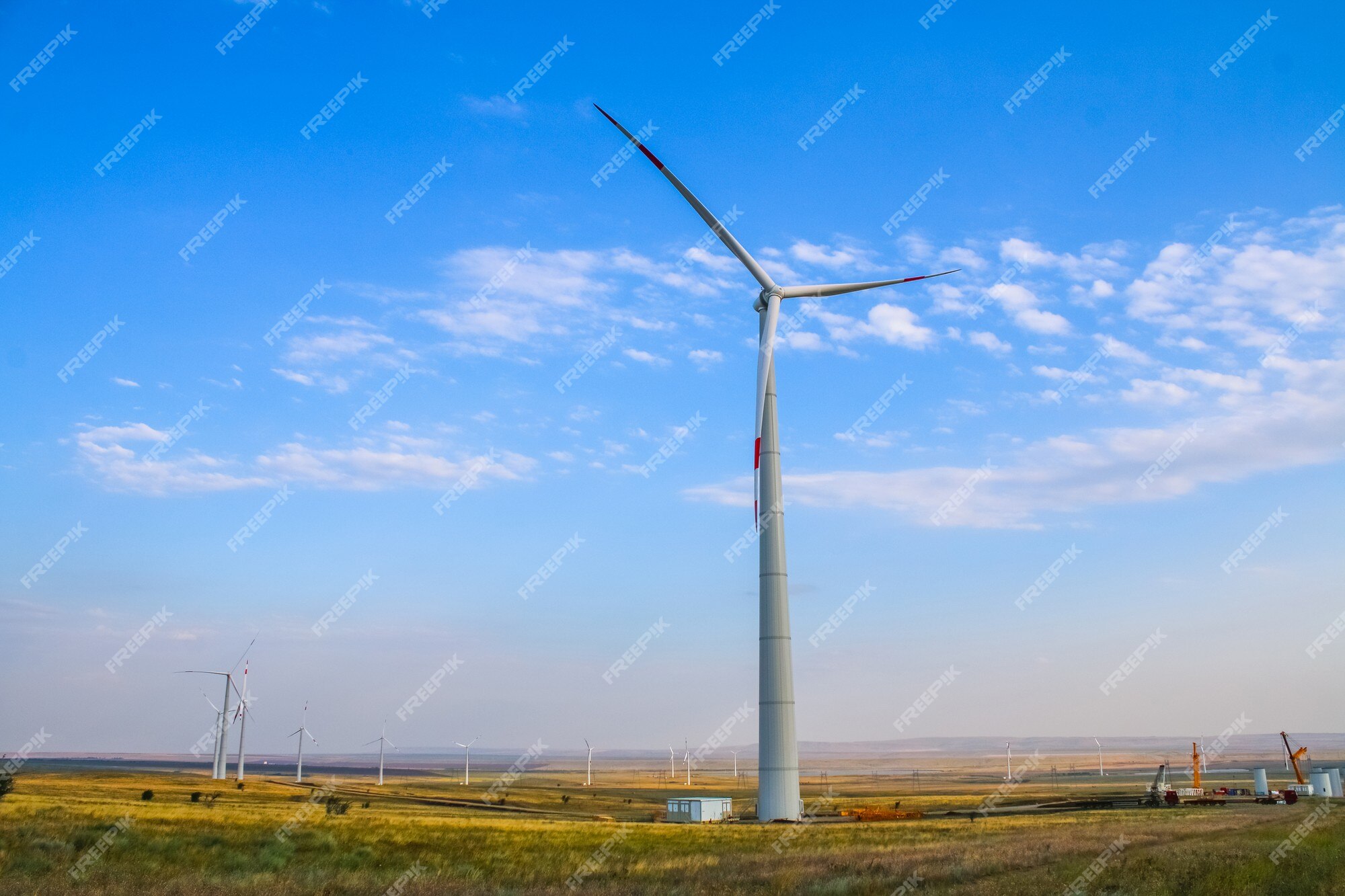 Banco de imagens : moinho de vento, máquina, turbina de vento, gerador, energia  eólica, força do vento, Parque eólico, Índia, Karnataka, ambientalmente  amigável, Hill nargund 3331x4377 - - 982314 - Imagens Gratuitas - PxHere