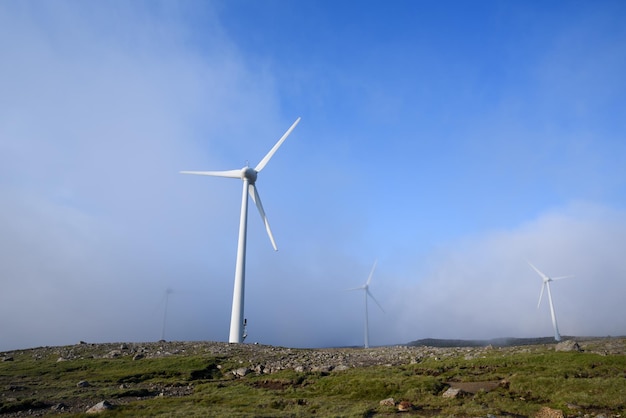 Parque eólico nas Ilhas Faroé