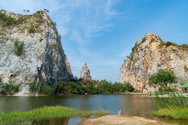 Parque de piedra Khao Gnu en Tailandia