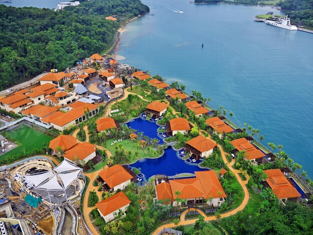 El parque de vacaciones en la isla Sentosa Singapur