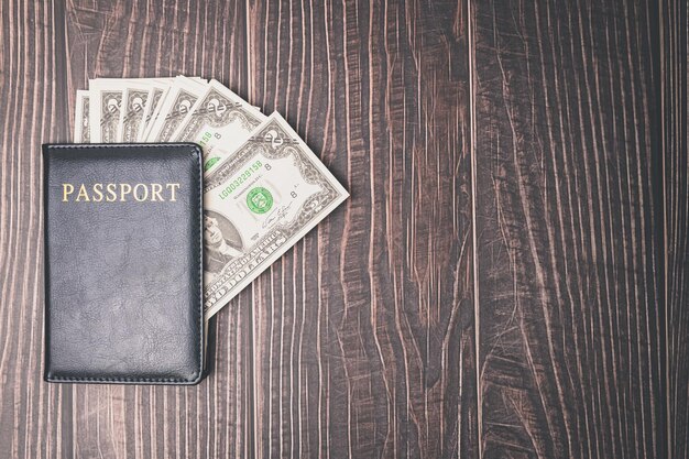 Pasaporte Ahorre dinero para viajar y hacer negocios en todo el mundo.