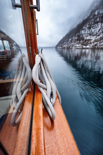 Paseo en barco por el lago Viajes y aventuras en Alemania Reflejo en la superficie del agua Viajes Alemania