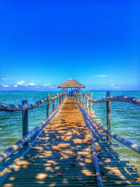 Paseo marítimo en los trópicos