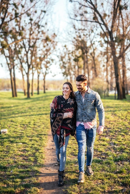 Paseo perfecto en un día soleado con mi novio.