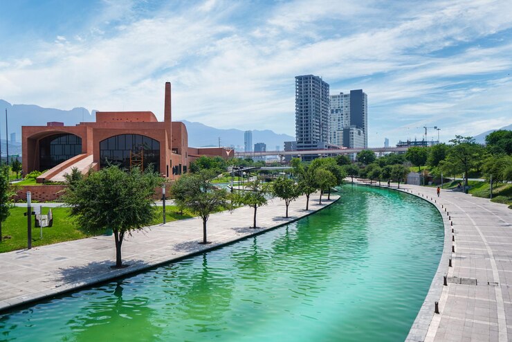 Paseo Santa Lucía Monterrey Nuevo León México