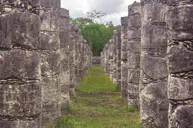 Foto pasillo de la columna del templo de los guerreros # 4
