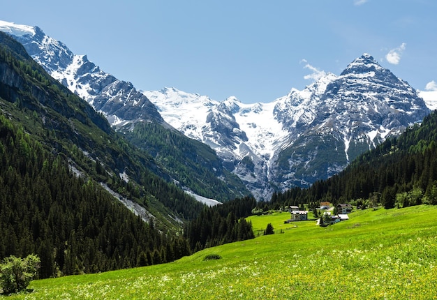 Passagem de verão Stelvio Itália