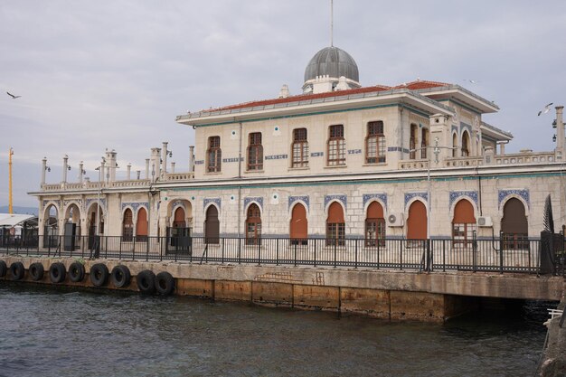 Passagierterminal in Büyük Ada in Istanbul Turkiye